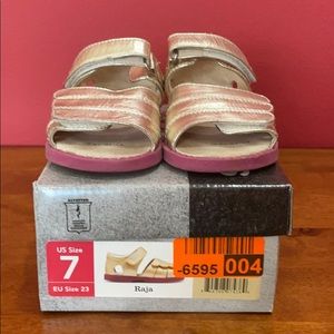 See Kai Tun “Raja” gold sandals, toddler 7